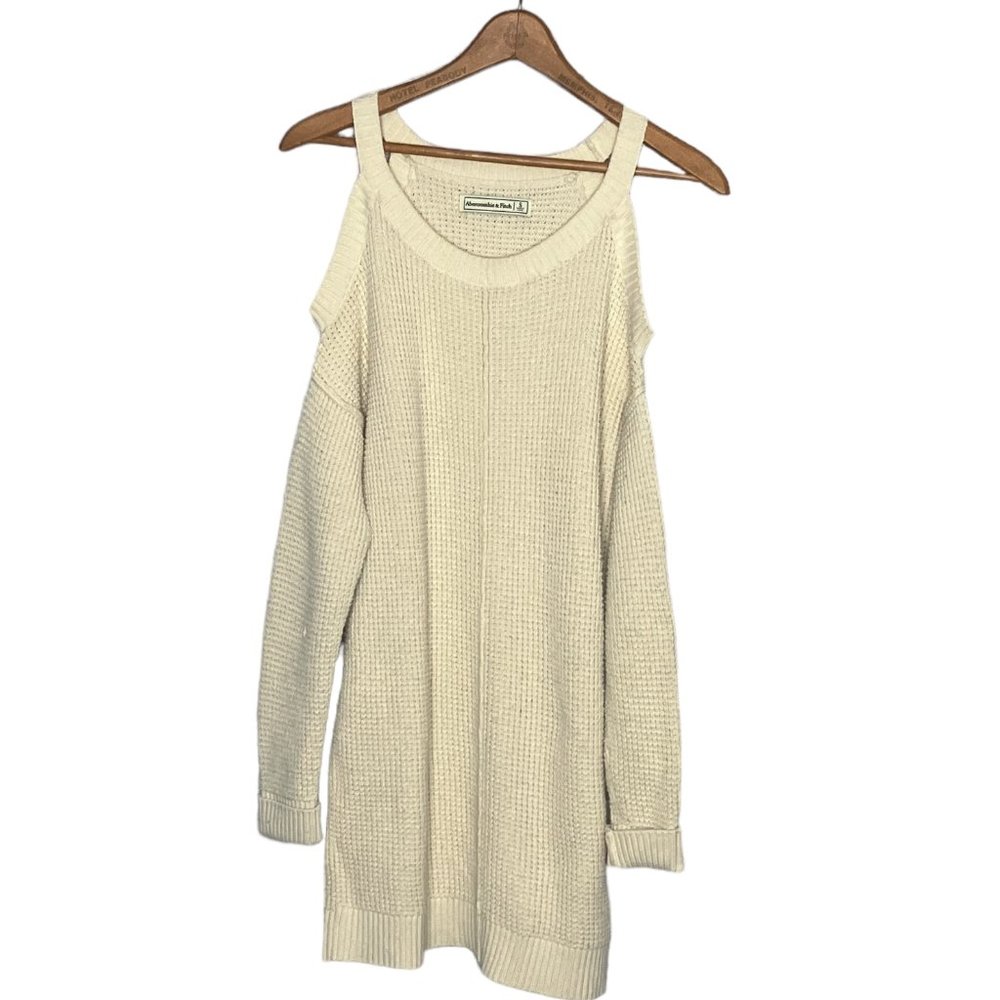 Abercrombie & Fitch Small S Cream Waffle Knit Chunky Cold Shoulder Sweater